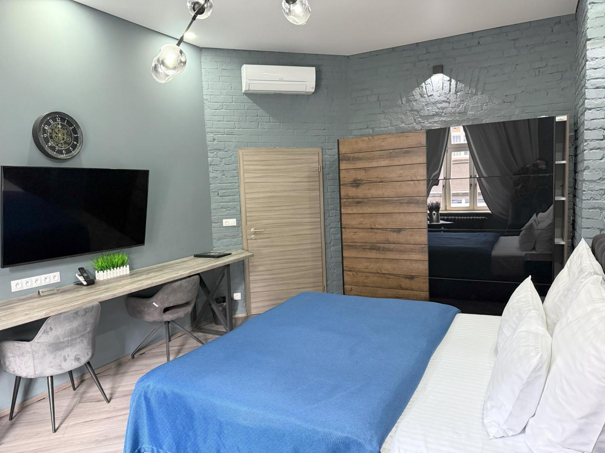 Residence Iron Cube カルロヴィ・ヴァリ エクステリア 写真